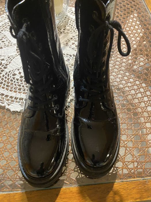 Botki 39 lakierowane Janny Fairy