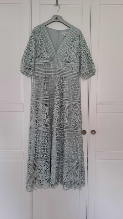 Długa elegancka sukienka r.44 koronkowa Oasis