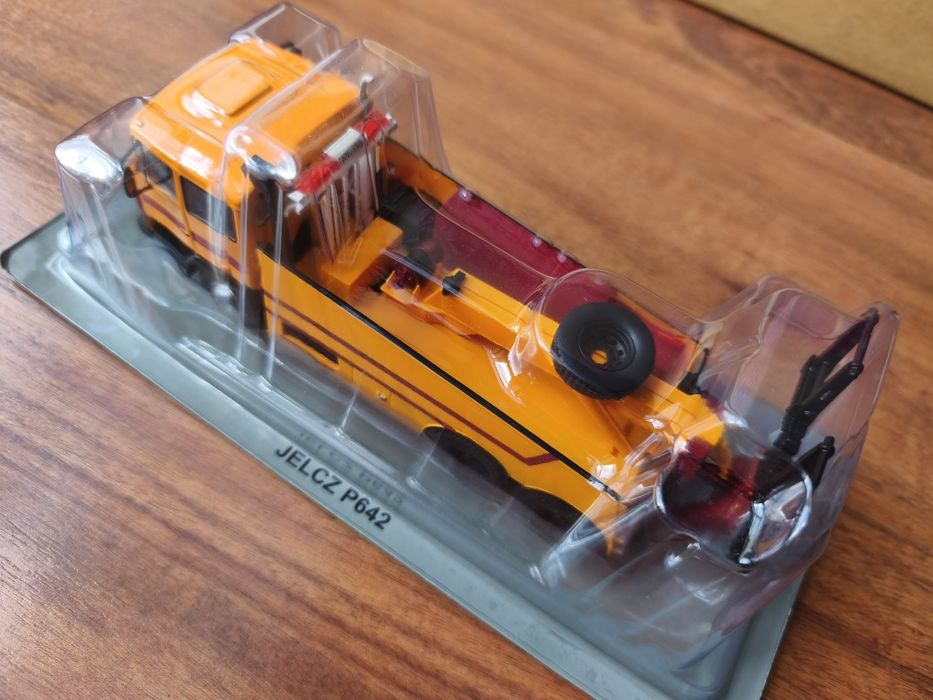 >Kultowe ciężarówki z epoki PRL - Jelcz P642, skala 1:43, DeAgostini!