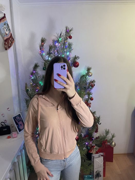 Кофтинки розпродаж