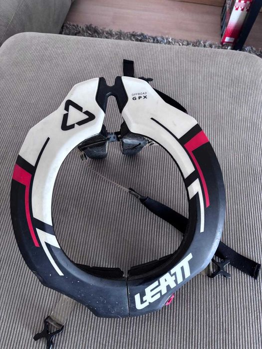 Proteção Cervical LEATT