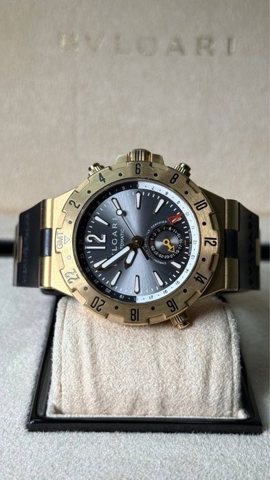 Годинник BVLGARI  Diagono GMT Золото 18k