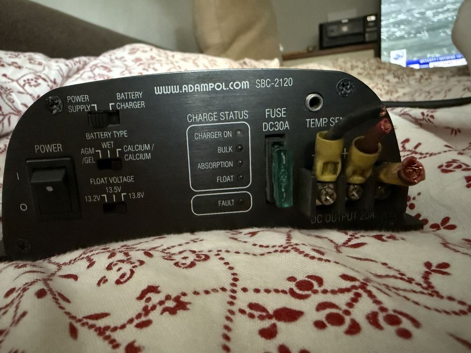 Ladowarka adampol SBC 2120