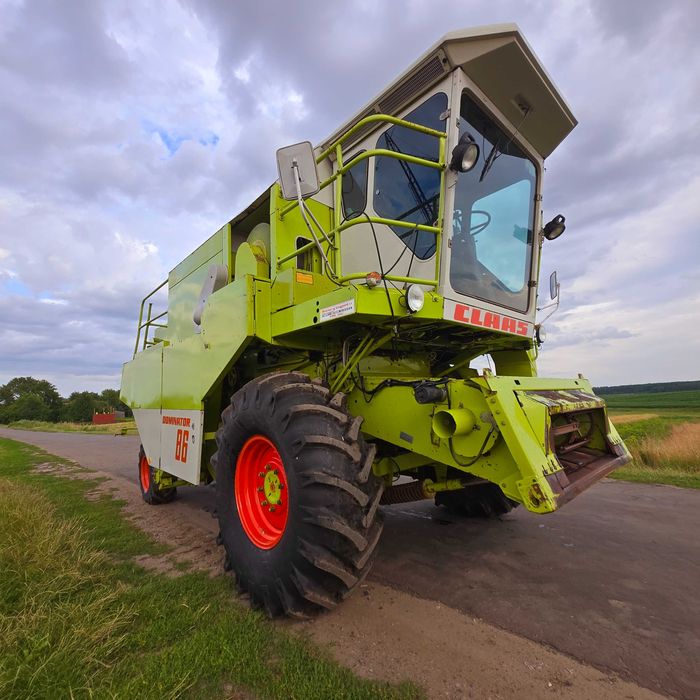 Свіжопривезений claas dominator 86