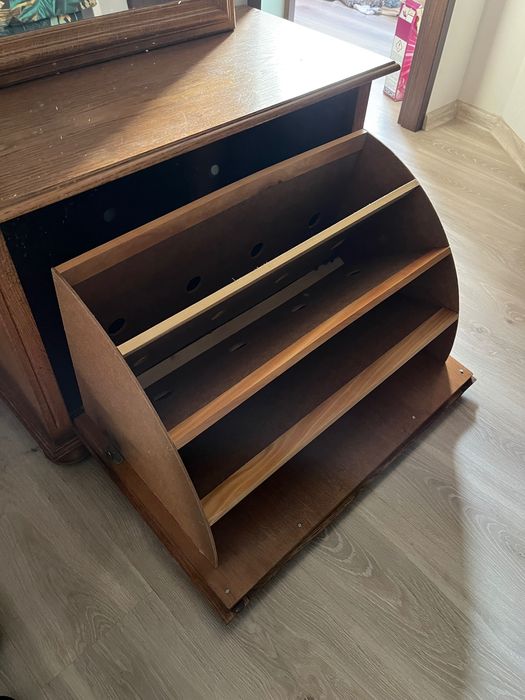 Dębowa szafka na buty i lustro