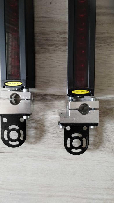 Kurtyny świetlne Mini-Aray firmy Bannera Engineeing