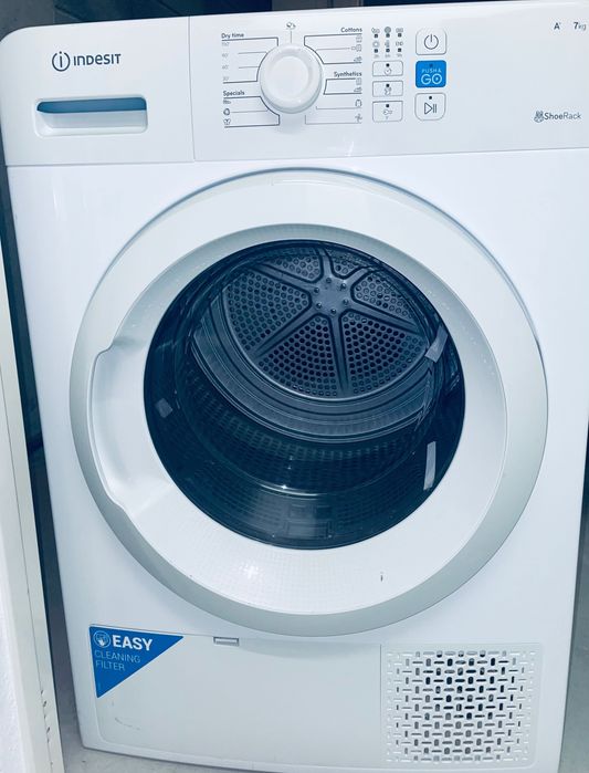 Máquina de Secar Roupa Indesit 7kg Bomba de Calor A+ – Como Nova (3 utilizações)