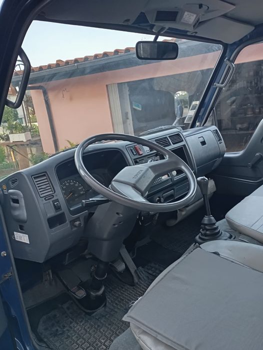 Carrinha Toyota Dyna 150