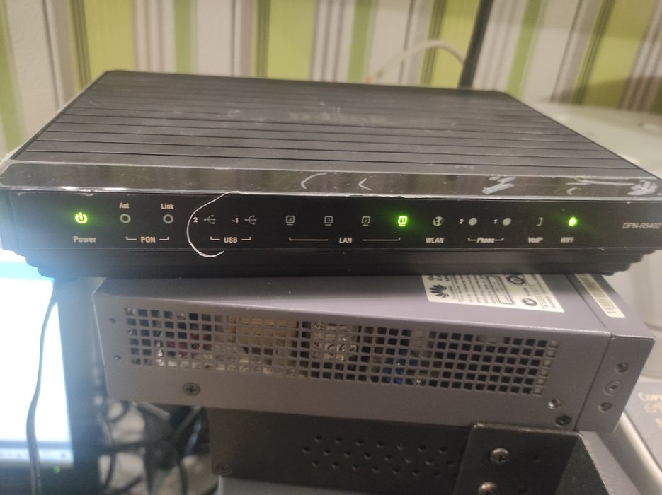 VoIP-шлюз D-Link DPN-R5402
