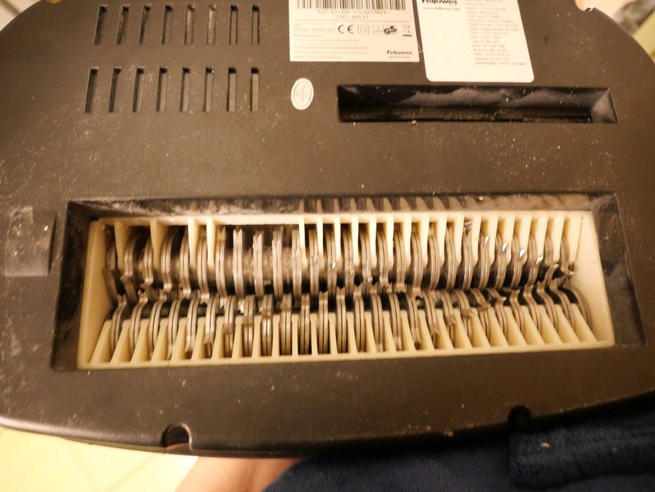 Професійний знищувач паперу, дисків і карток Fellowes 53C (під ремонт\на запчастини)