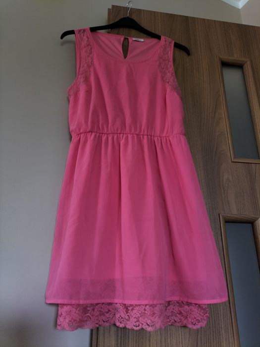Sukienka łososiowy różowy,roz M,koronka
