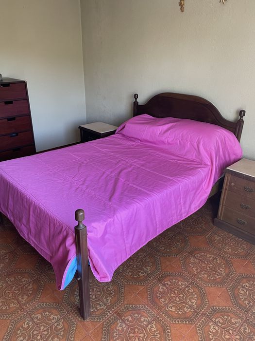 Cama de Casal com Colchão