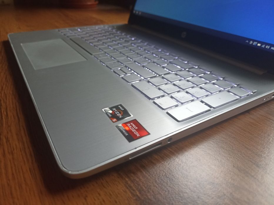 Бюджетний ігровий ноутбук / HP / Ryzen 5 5500U / 8GB DDR4 / SSD m2 256
