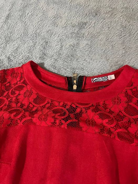 Сукня жіноча червона