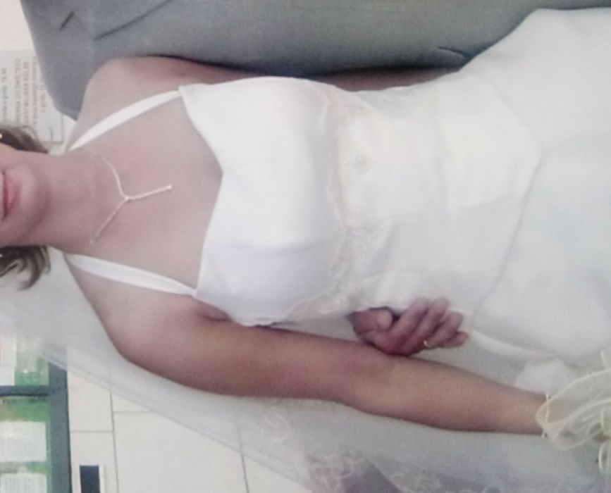Suknia $lubna ecri