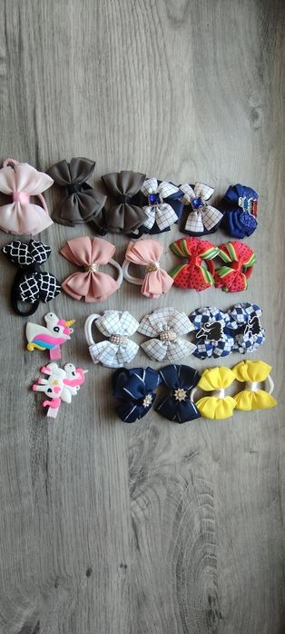 Резинка для волосся. Закладка, резинка