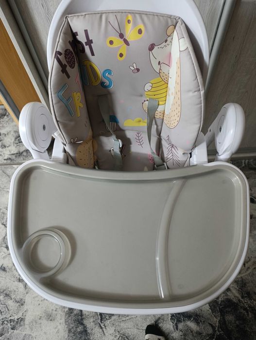 Стільчик для годування