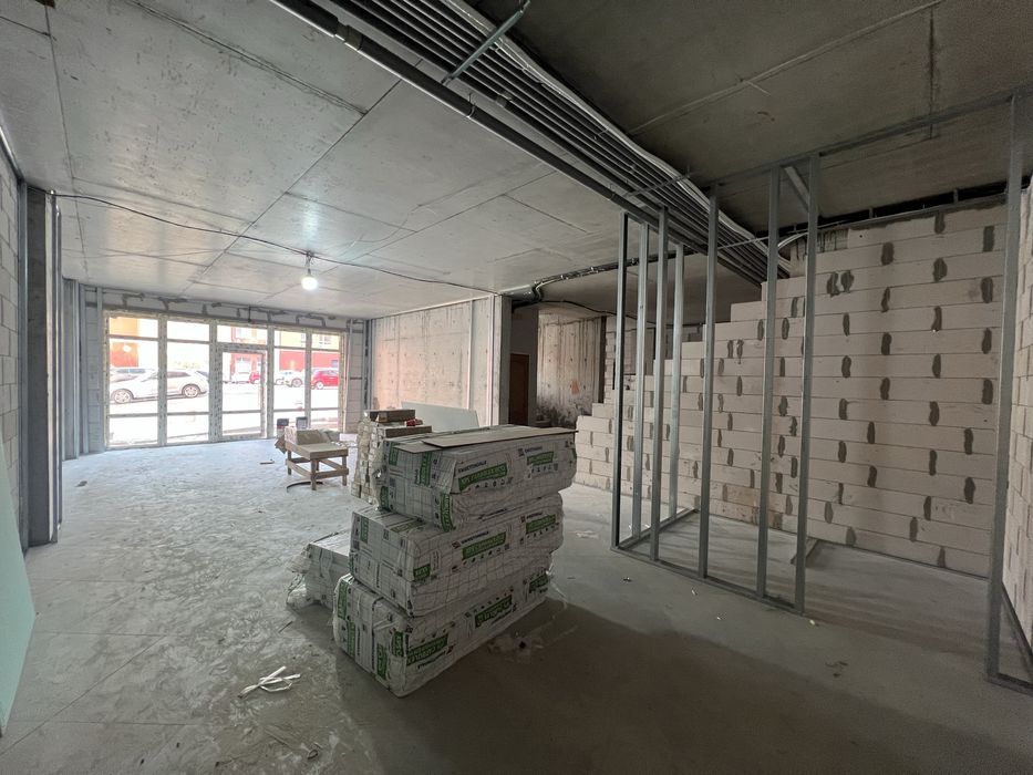 Без%,продам магазин 42м.кв,Лукьяновка,Глубочицкая,17,Подол