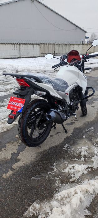 Мотоцикл Lifan KP200 (Lifan Irokez)Лифан Ирокез червоний, жовтий, чорн