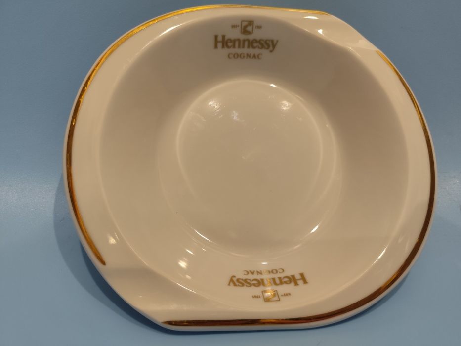 Вінтажна попільничка тарілка Hennessy Cognac (Франція,Limoges)