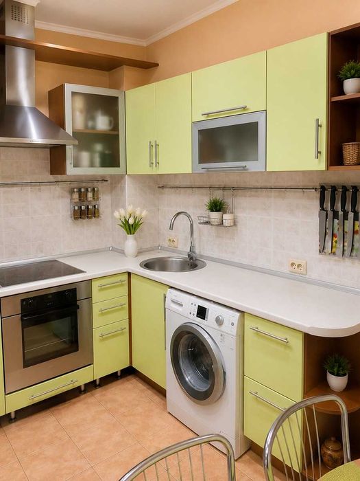 Продам 4к квартиру, метро Індустриальна AN