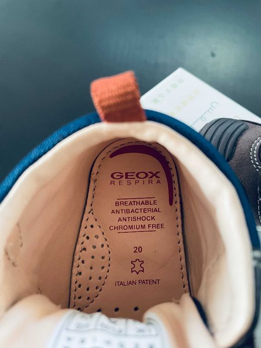 Botas Geox T. 20 Novas