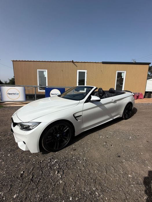 BMW M4 Auto