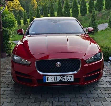 Jaguar XE Jaguar XE • 2.0 T Prestige • 241 KM • 2017 • Automat