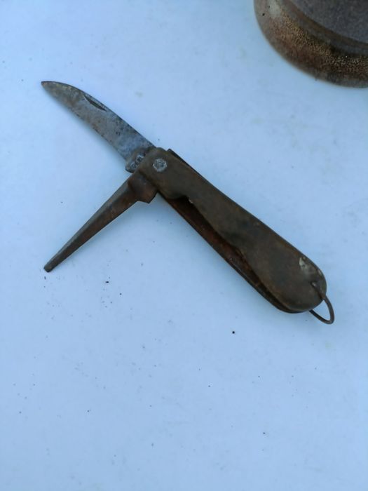 Scyzoryk II wojna światowa