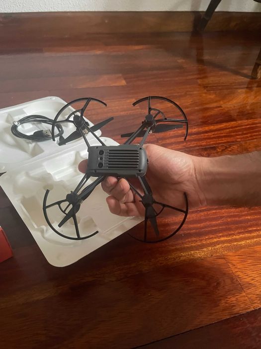 DJI Tello usado em muito bom estado