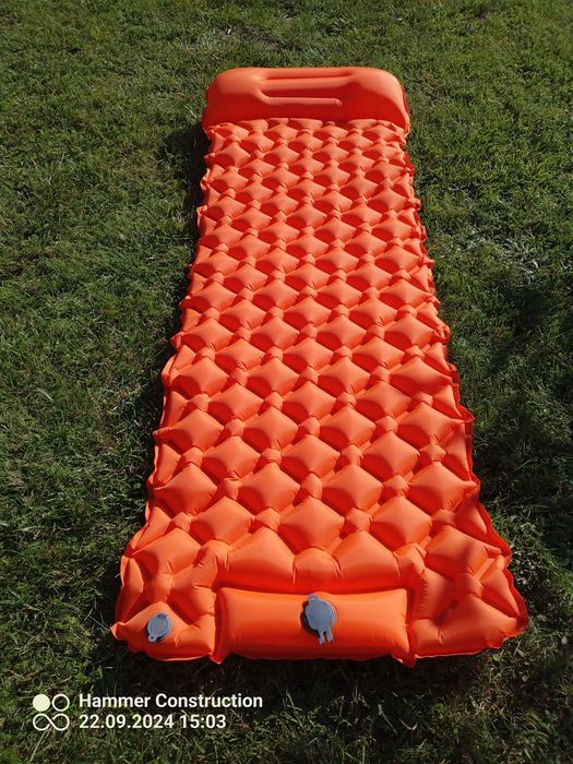 Sprzedam nową karimatę pompowaną