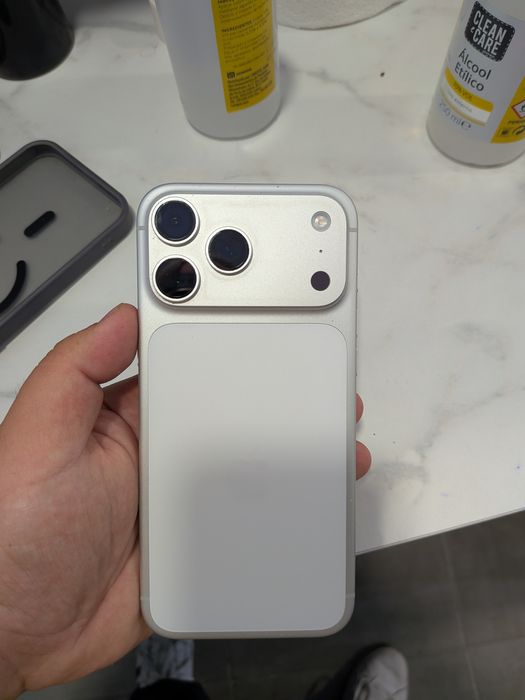 iPhone 17 PRO MAX novo