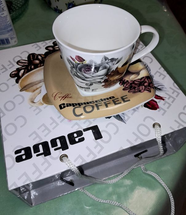 Набір Чашки чайні, кофейні.