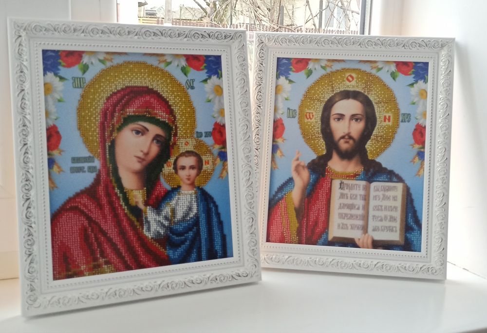 Ікони вишиті бісером