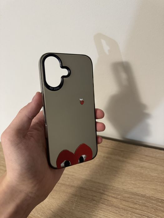 Etui comme des garcons play na iphone 16 Warszawa Białołęka •
