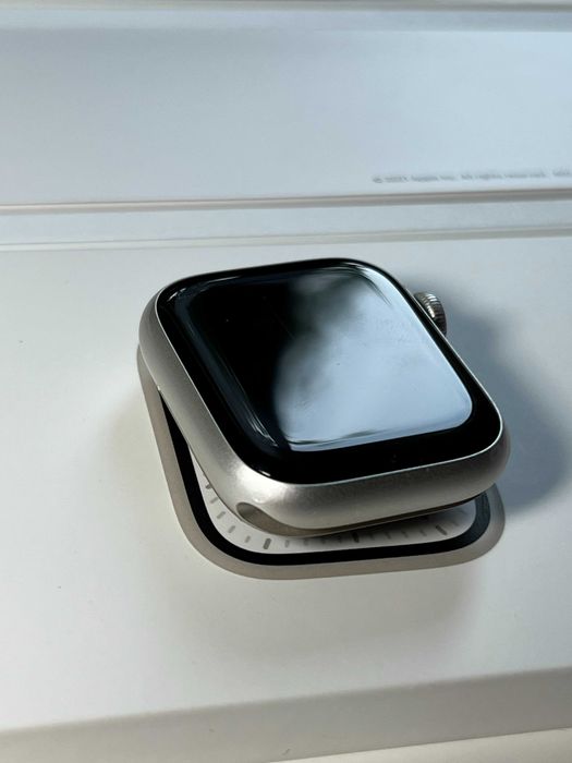 Оригинал Apple Watch 7