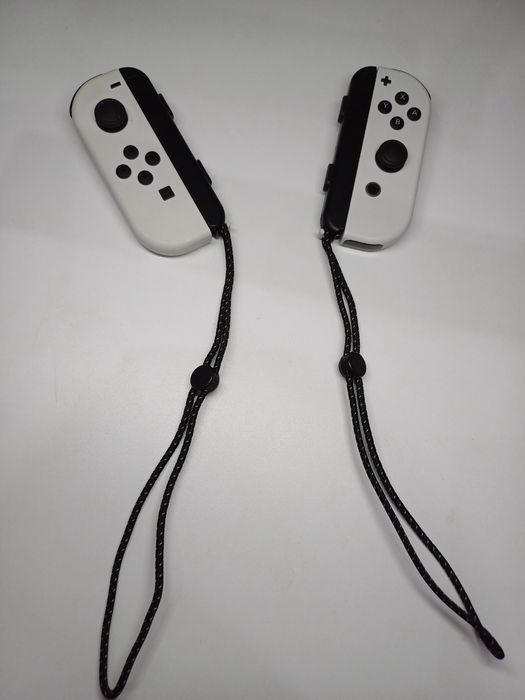 Nintendo switch OLED + чехол з 2 іграми