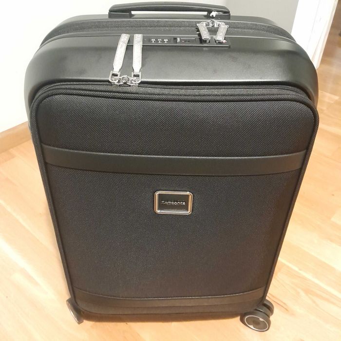 Walizka nowa Samsonite