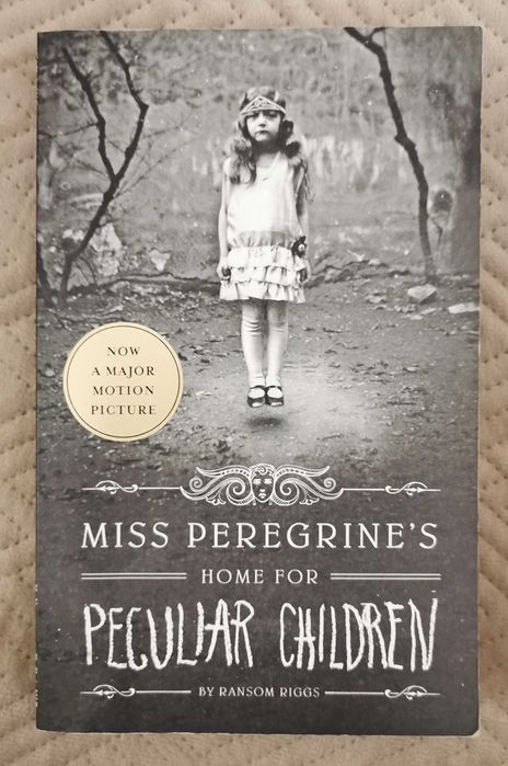 Livro "Miss Peregrine'S Home For Peculiar Children"