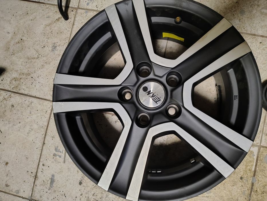 Nowe alufelgi 15 4 szt ford  5x108