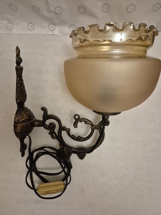 Светильник бра настенный