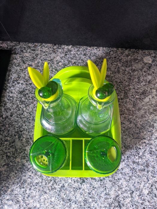 Kit azeite vinagre sal e pimenta