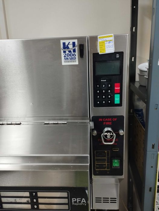 Fritadeira Perfect Fry PFA 7200 automática para restaurantes