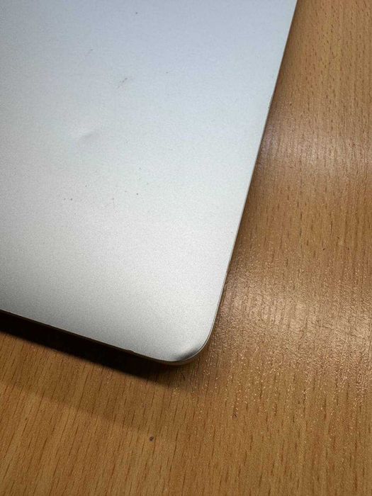 MacBook Pro 16" A2141 (Touch Bar 2019)Core i9 2.4/32/500 Pro 5300M 4Gb