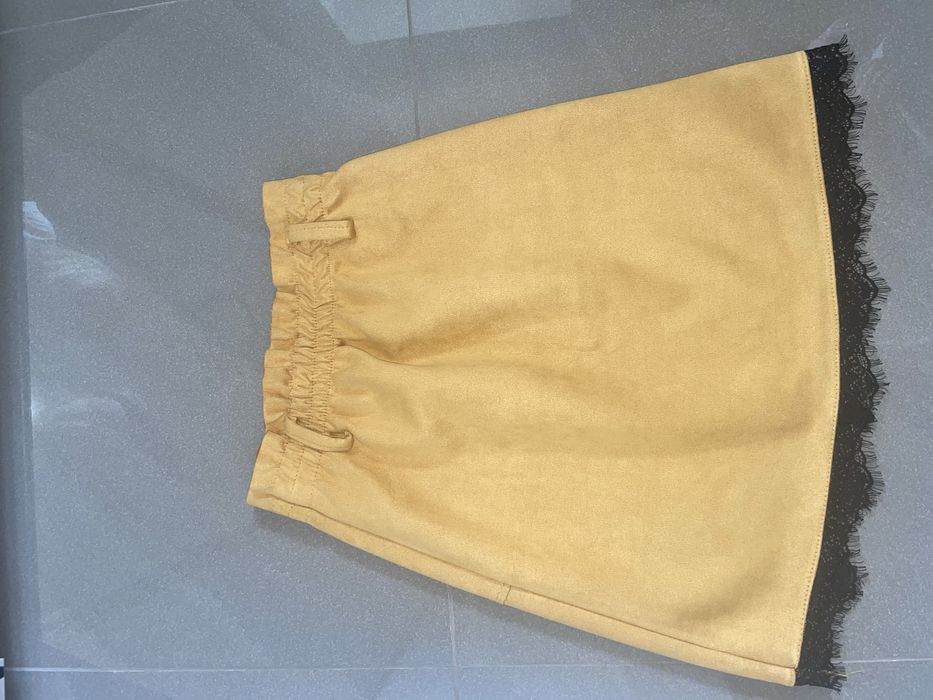 Spodnica koronka zamsz