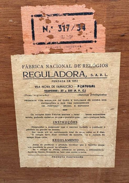 Relogio antigo a funcionar da Reguladora