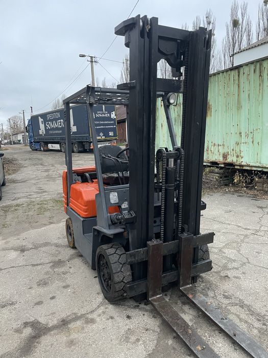 Навантажувач дизельний TOYOTA FD20.