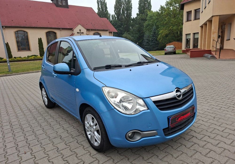 Opel Agila