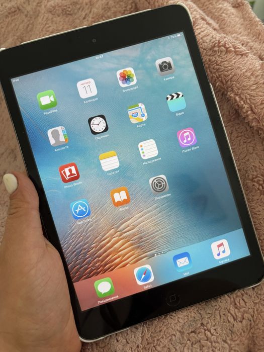 Продам ipad mini 1
