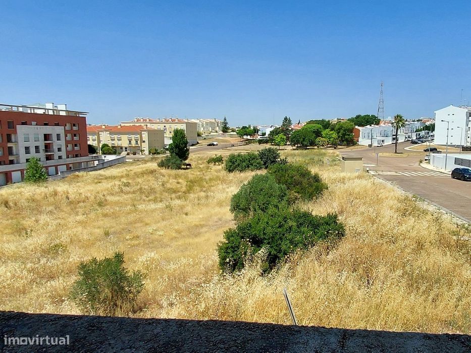 Urban land/Land em Portalegre, Elvas REF:281_113 — Assunção, Ajuda, Salvador E Santo Ildefonso, Portalegre